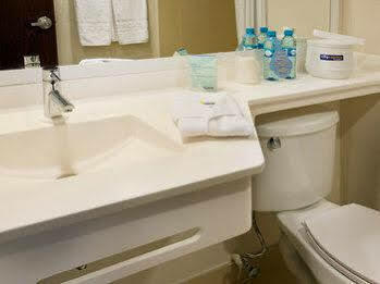 Express By Marriott Hotel 3*