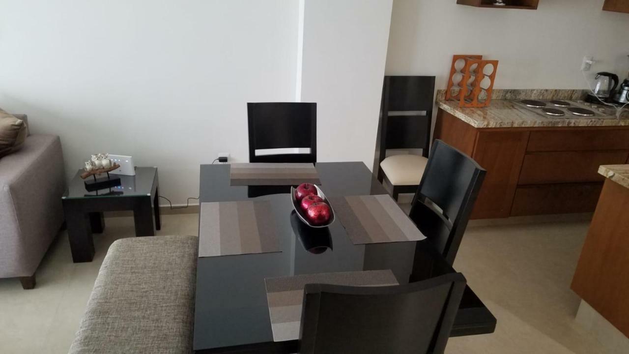 Departamento De Lujo En Condominio Blue Marlin * Mazatlán