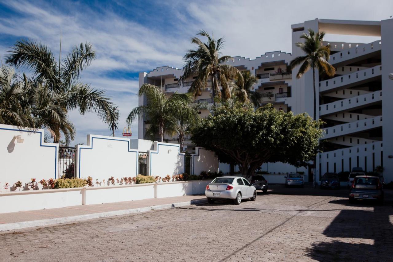 Paradise Bay * Mazatlán