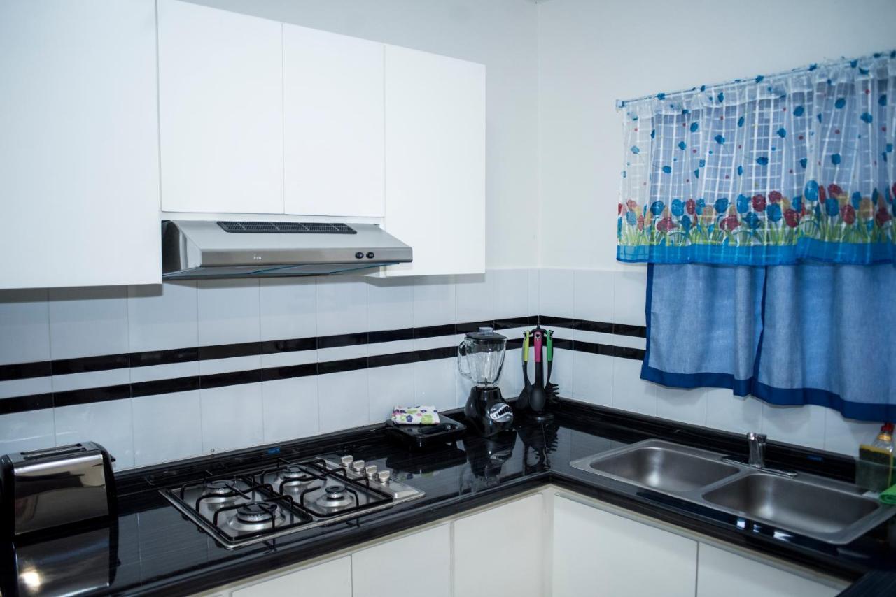 Apartment La