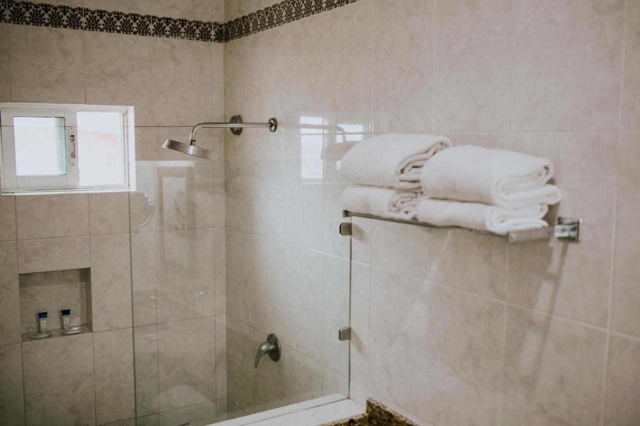 Diamond Bay Hotel 3*