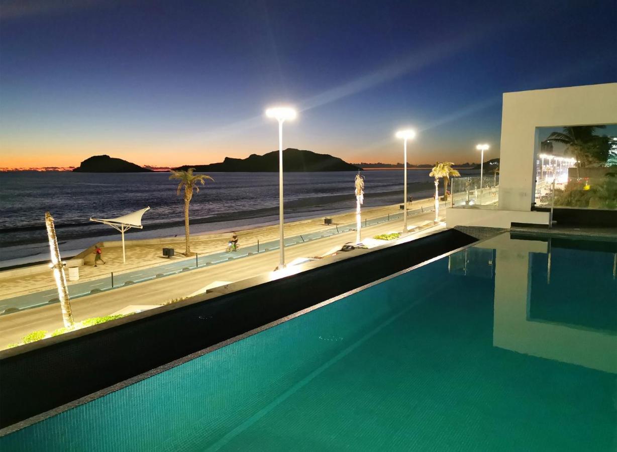 Hotel Coral Island View 4*